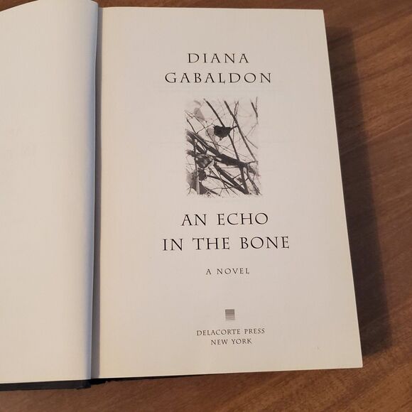 An Echo In The Bone by Diana Gabaldon- Outlander #7  (Hardcover) 2009 - Picture 2 of 6